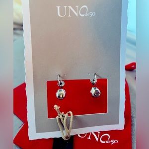 Uno de 50 Earrings